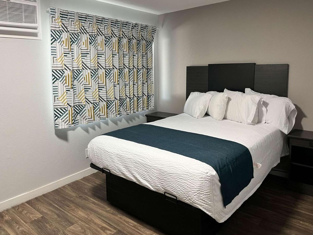 Motel 6 Las Vegas Nv Downtown Fremont St Ngoại thất bức ảnh