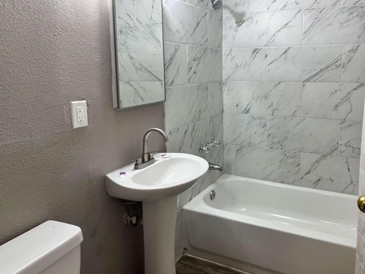 Motel 6 Las Vegas Nv Downtown Fremont St Ngoại thất bức ảnh